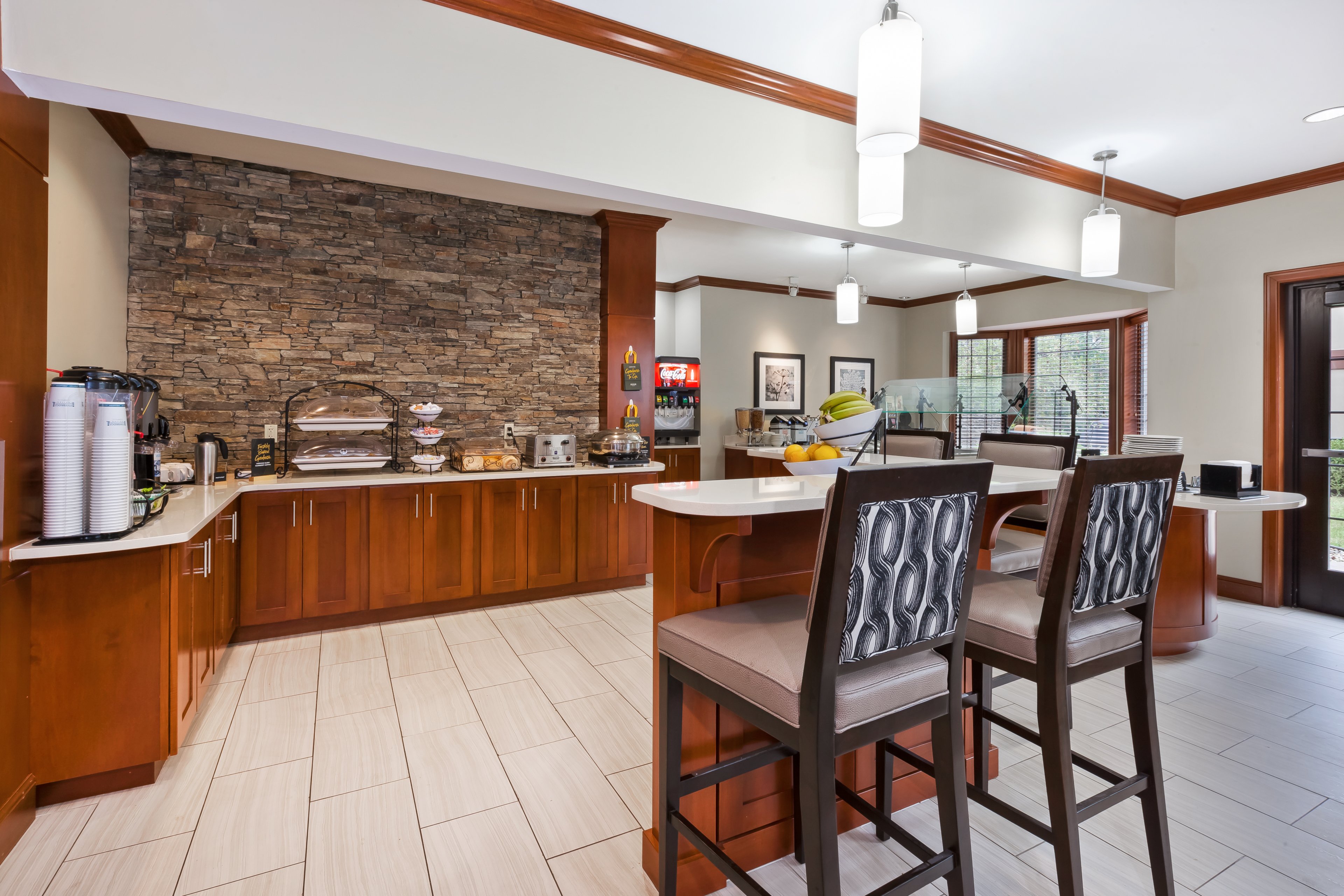 STAYBRIDGE SUITES KALAMAZOO 34/52