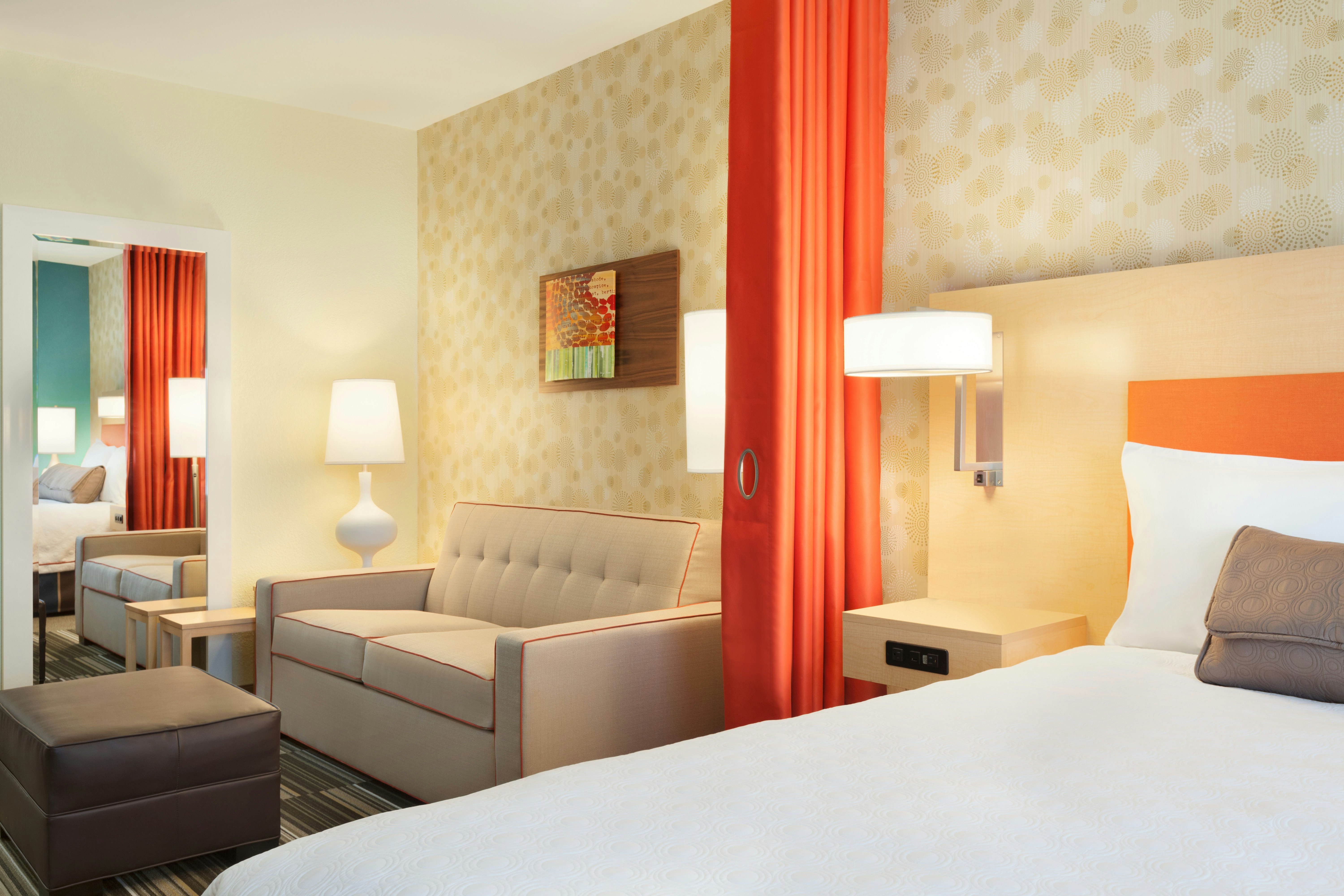STUDIO, QUEEN BED, ACCESSIBLE