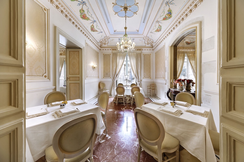 Antica Badia Relais 51/79