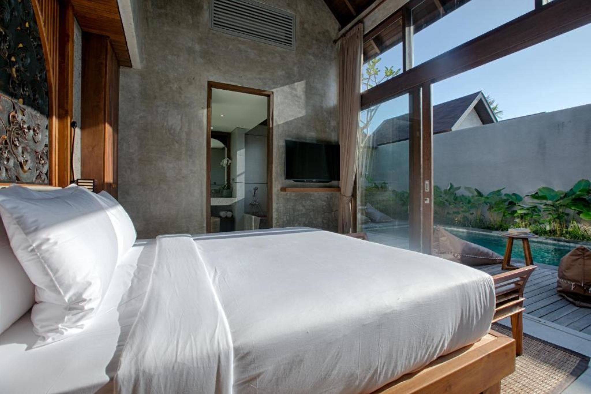 3 BEDROOMS, VILLA, PRIVATE POOL