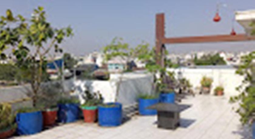 Chatako Hotel 8/48