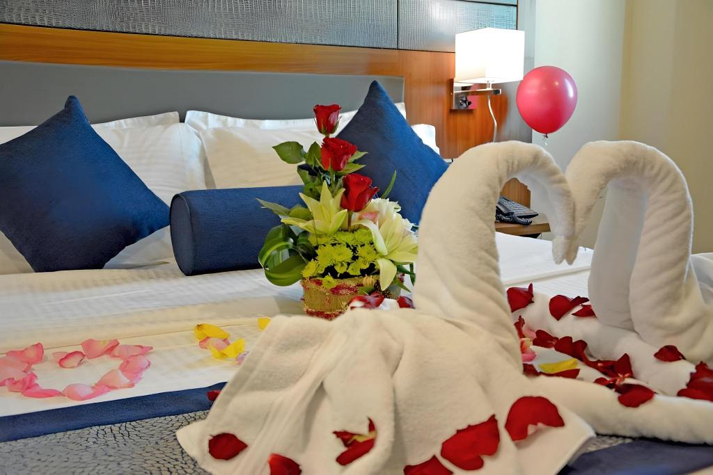 Grandeur East Hotel photo3