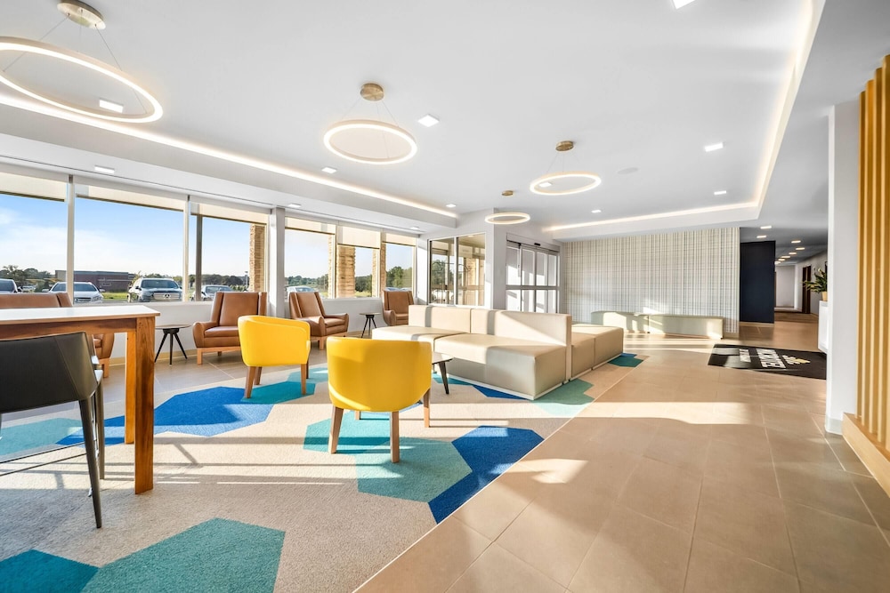 Microtel Inn and Suites by Wyndham Prattville Montgomery 29/50