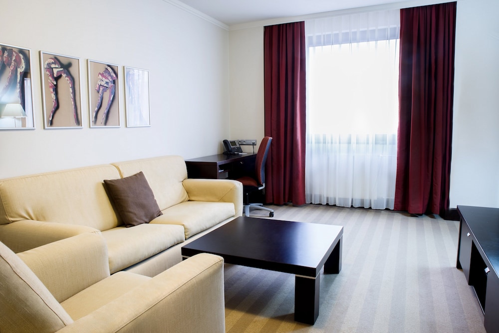 CROWNE PLAZA BRATISLAVA 45/74