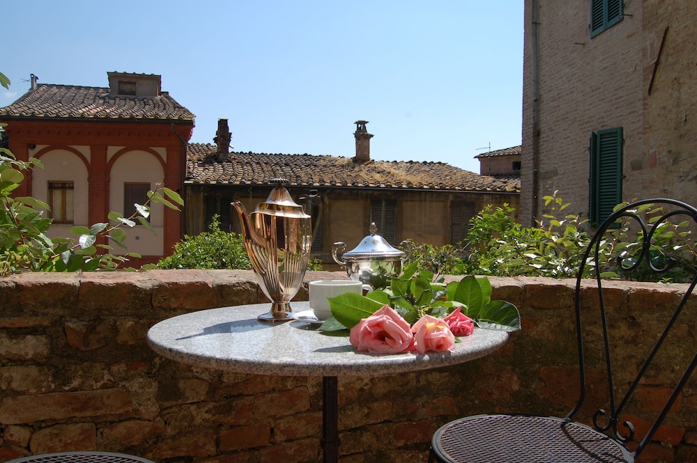 IL CASATO RESIDENCE 53/54