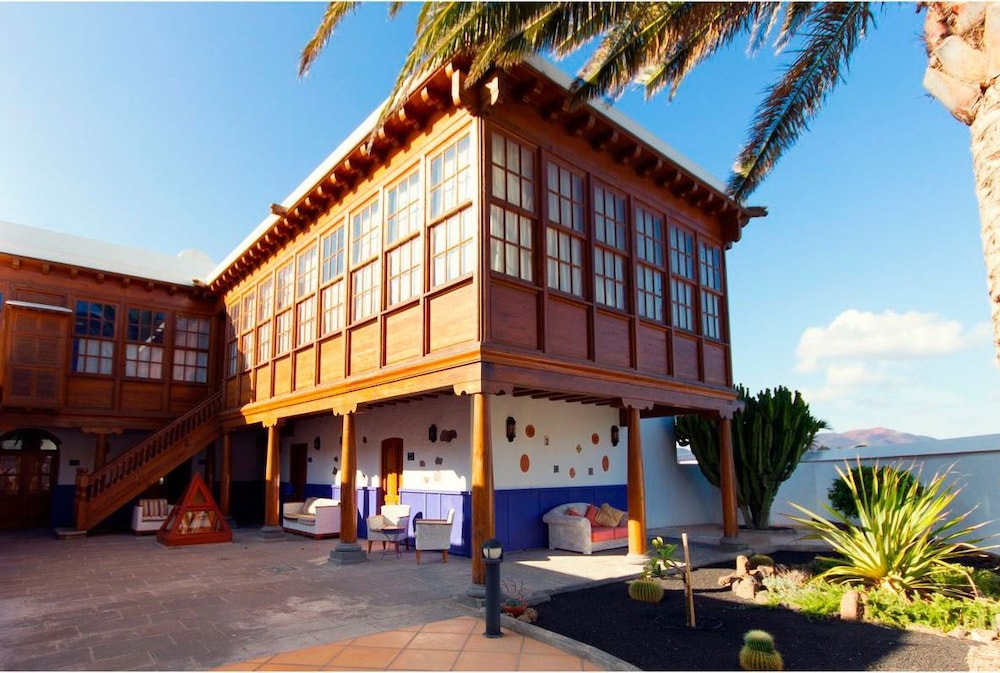 Casona De Yaiza 61/71
