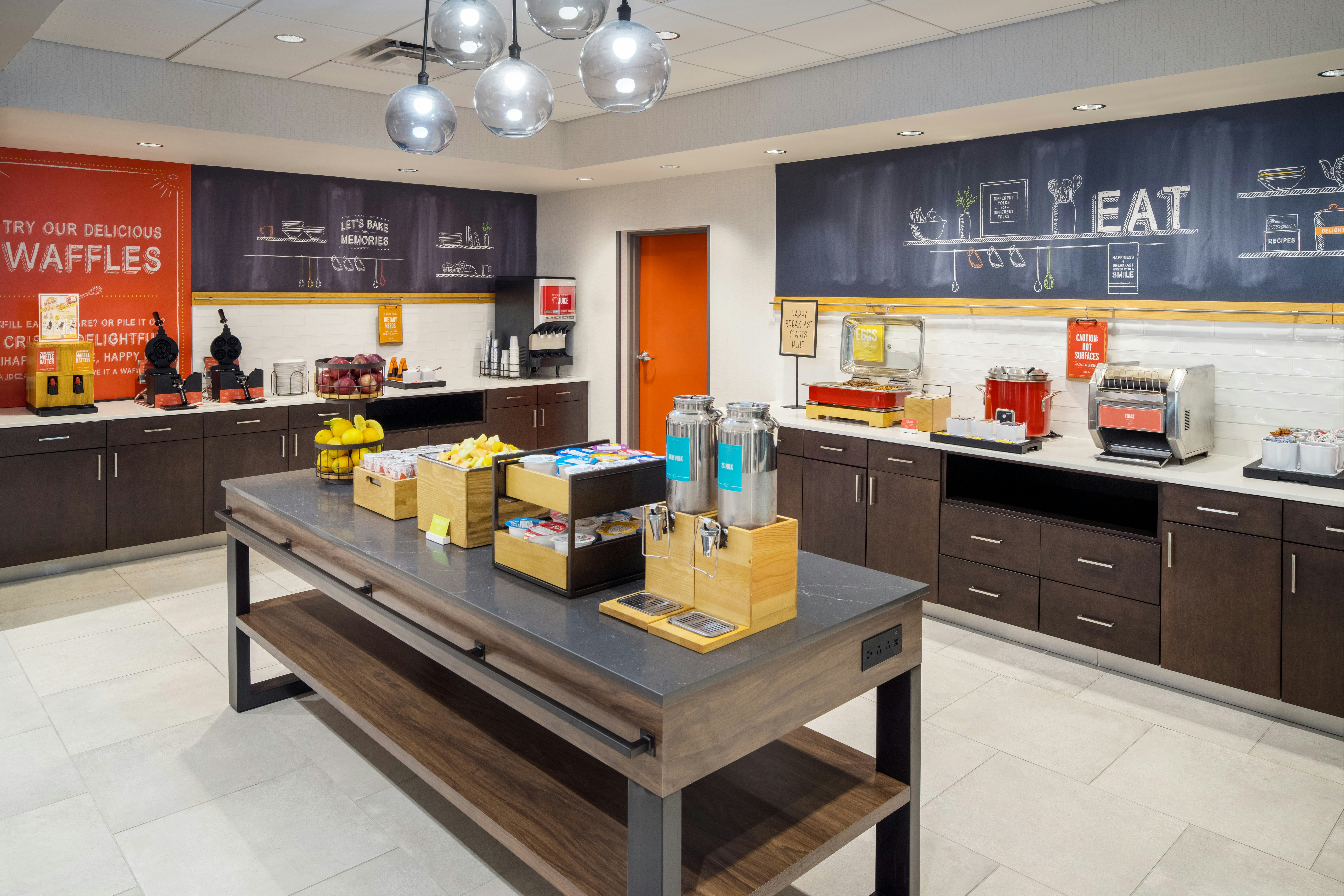 Hampton Inn Kissimmee North 4/10