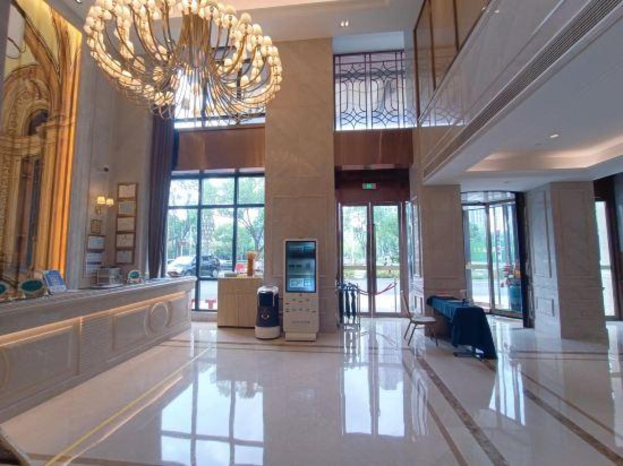 Vienna International Hotel (Suzhou University Town Yuexi subway station store) 25/35