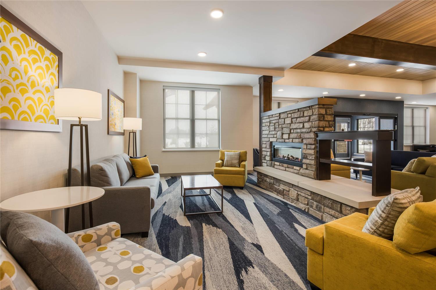 MainStay Suites Gaylord 37/46