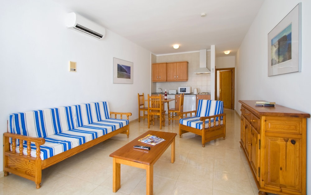 Club Pocillos Apartments Adults Only 6/16