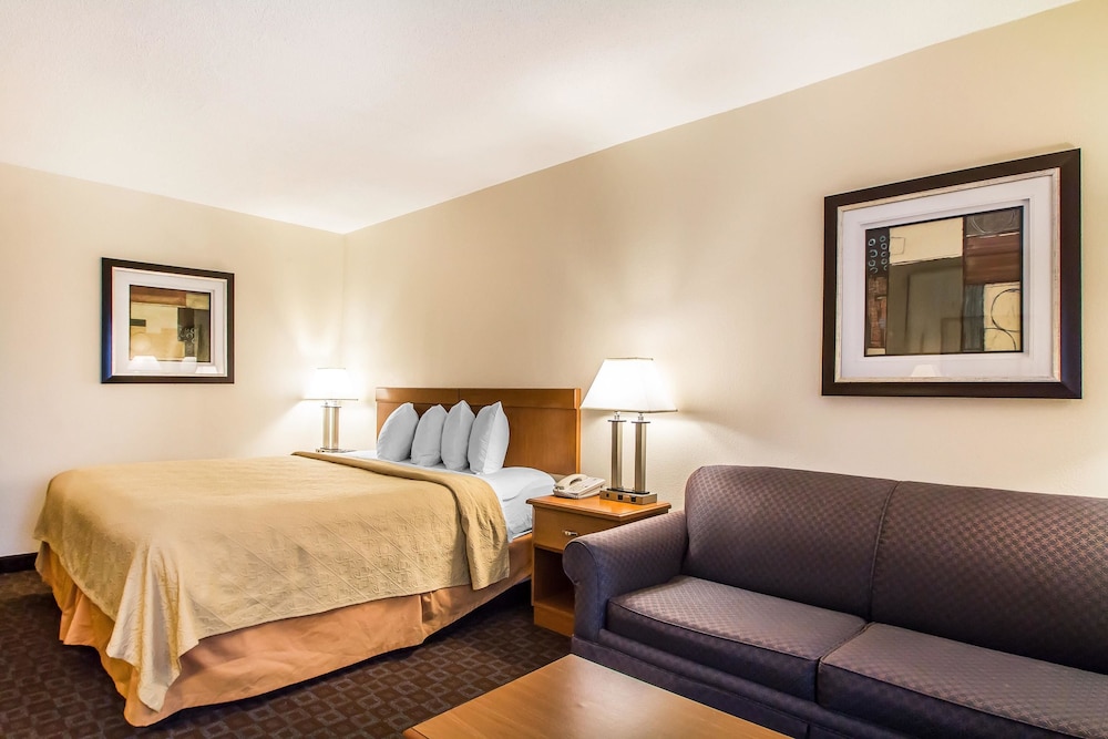 Quality Inn Morris I-80 20/45