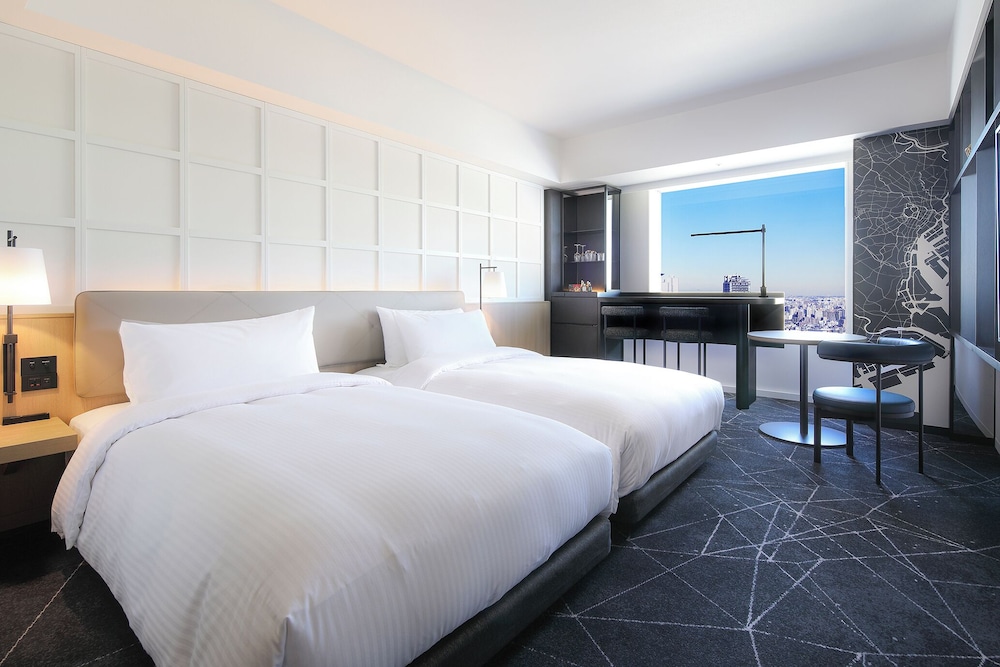 Premium Room 35-38 Floor Twin