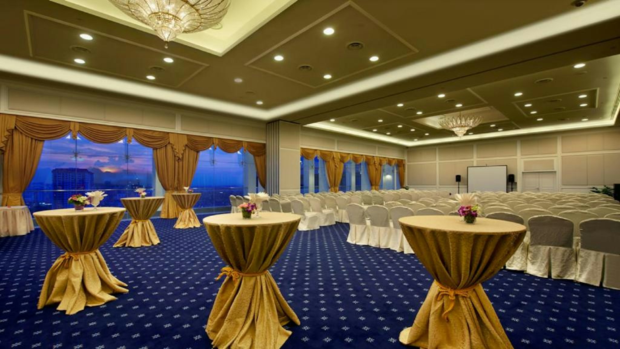 Royale Chulan Damansara 56/61