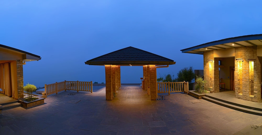 Sarangkot Mountain Lodge 23/45