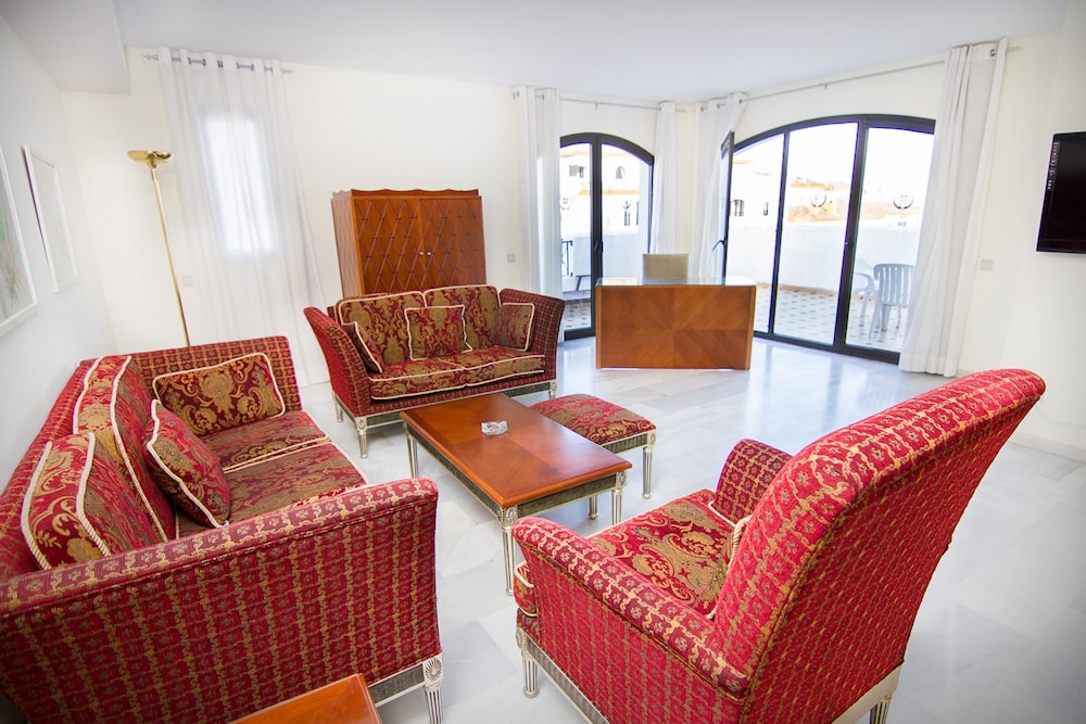 Park Plaza Suites Apartamentos 18/36