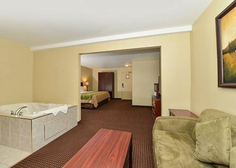 Comfort Inn Halifax NS 22/45