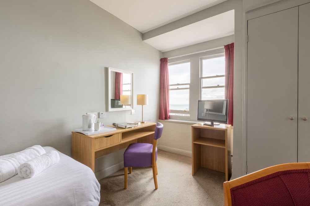 Burlington Hotel 22/53