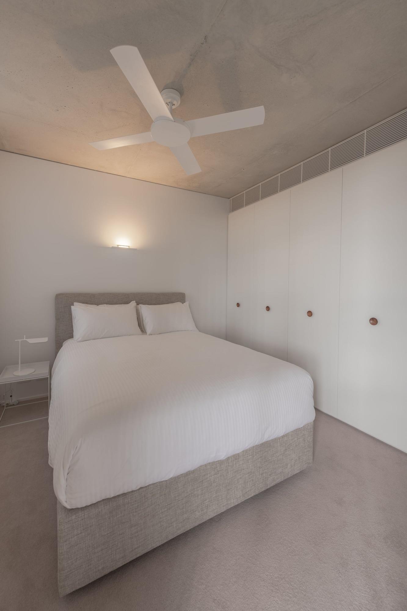1 Bedroom, Apartment