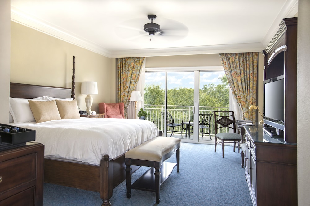 Room, King Bed, Resort View, Balcony