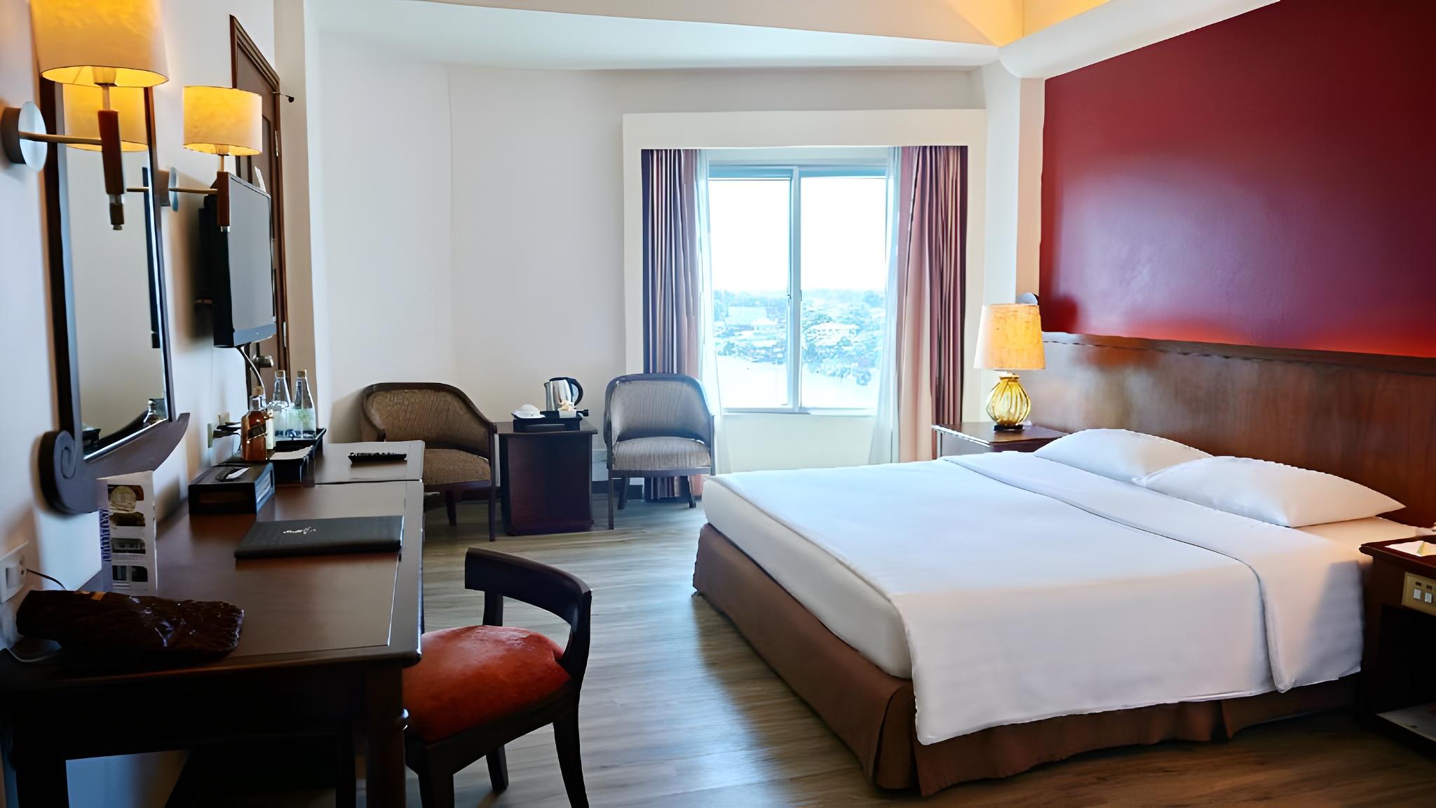 LUXURY SINGLE ROOM