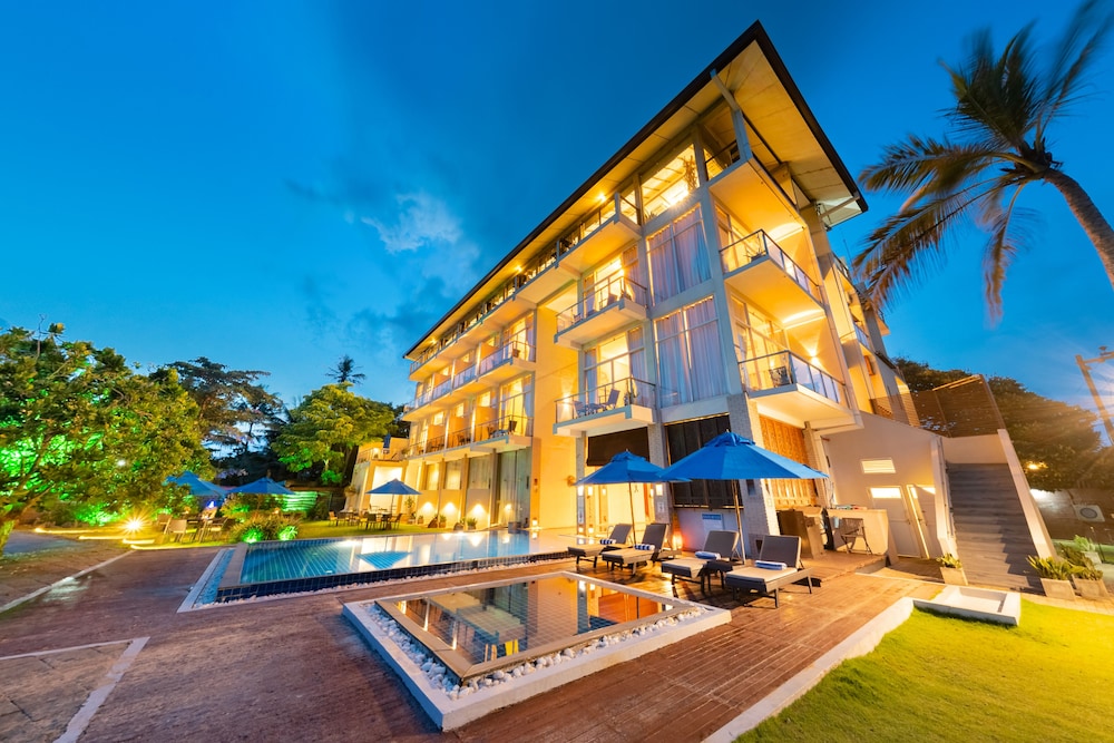 Gartons Cape Hotel in AHANGAMA