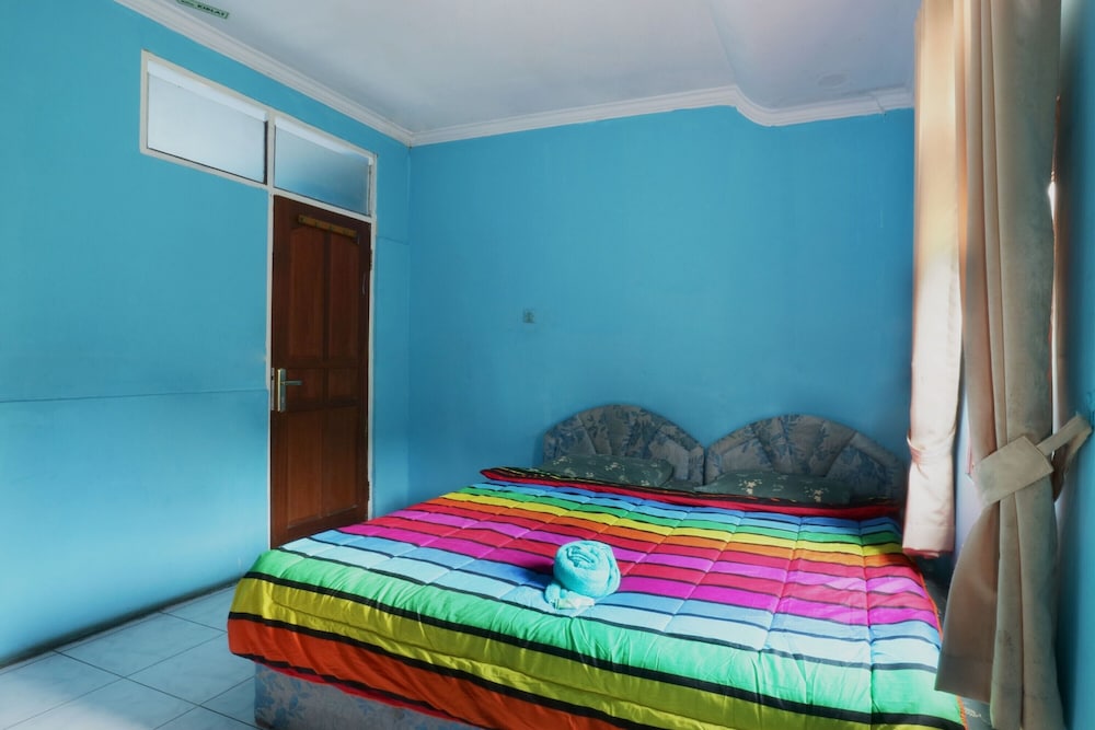 Hotel Arjuna 27/66