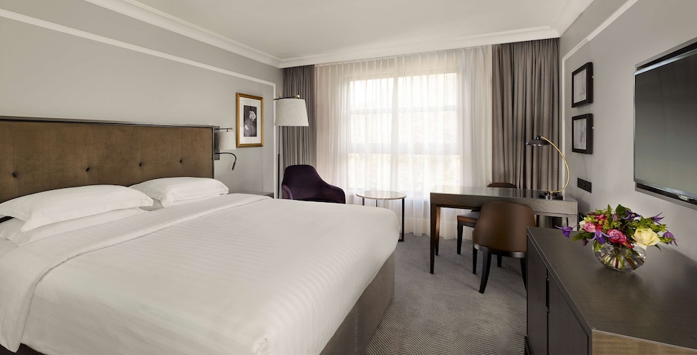 Hyatt Regency London The Churchill 12/80