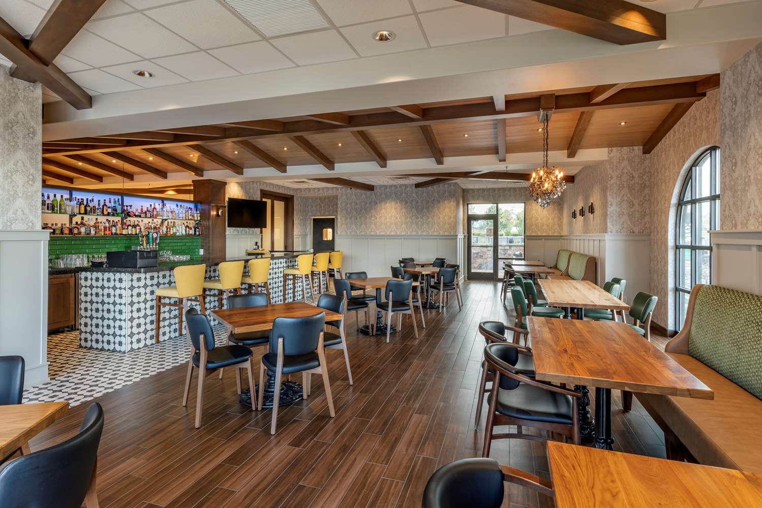 Best Western Premier Pasco Inn & Suites 49/64