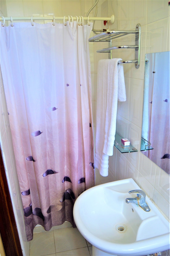 M Hotel Mbezi 19/71