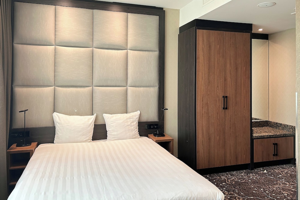 Hotel Levell 14/53