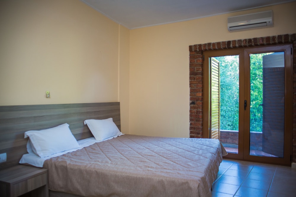 Hotel Livia 4/33