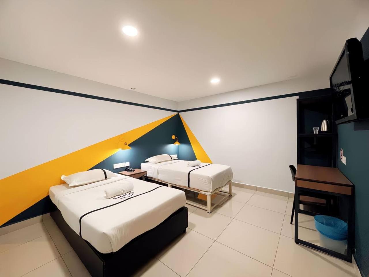 Smile Hotel Balakong Kajang 15/33