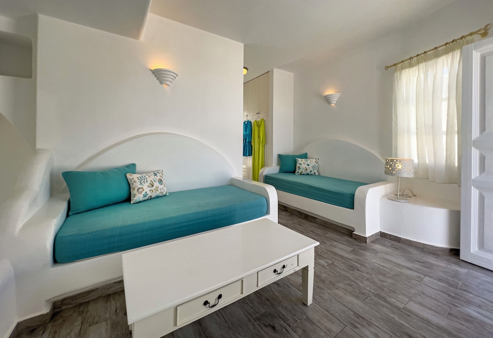 ASPALATHRAS WHITE HOTEL 13/50