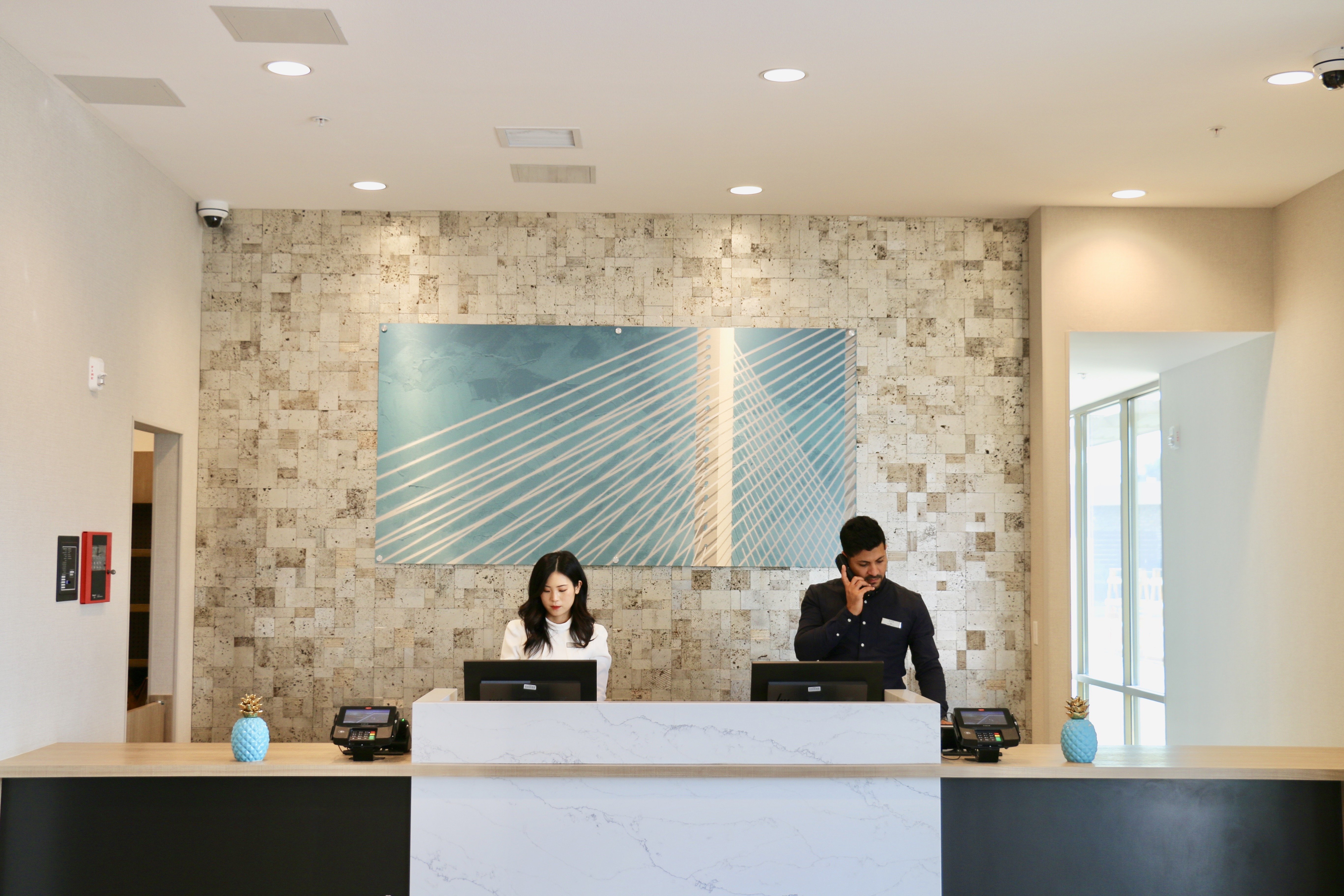 Lobby at Staybridge Suites Long Beach Airport, LONG BEACH - CA