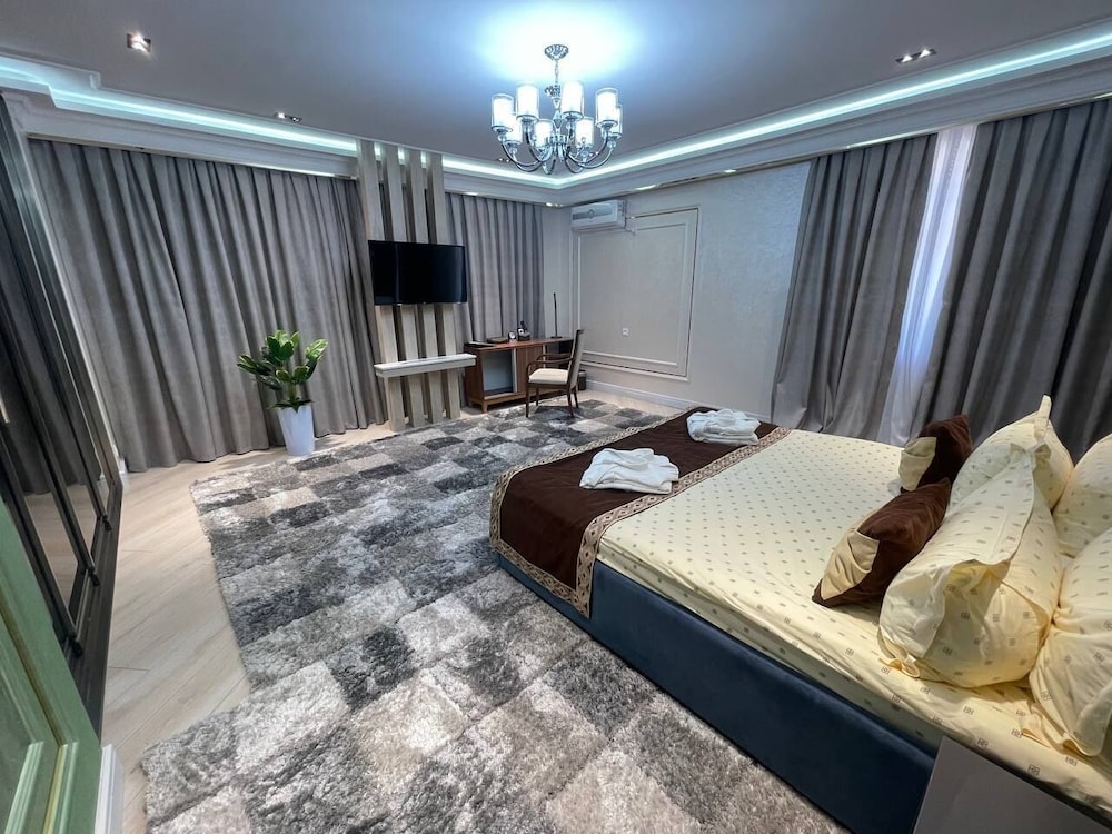 Grand Hotel Zarafshan 15/50