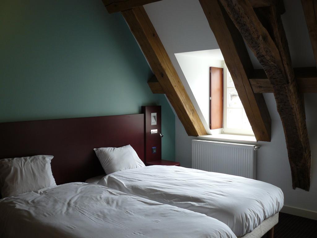 HOTEL DE LA CÔTE D’OR 15/30