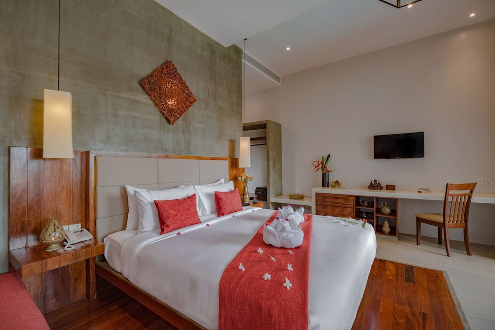 PREMIER, SUITE, BALCONY