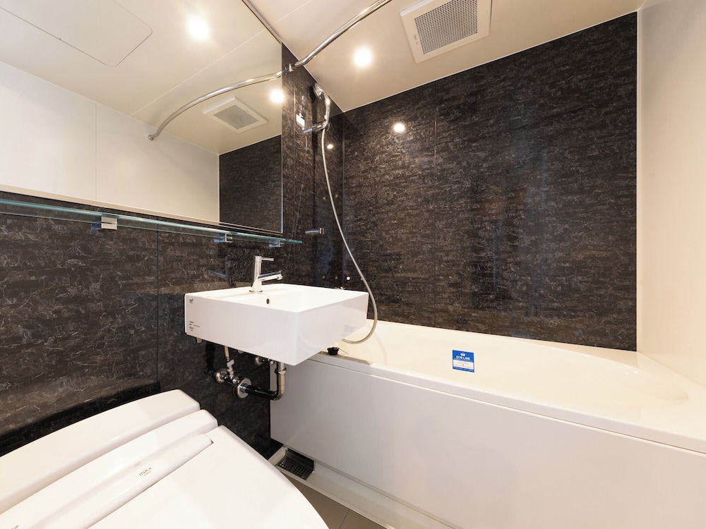 APA Hotel Shinosaka Eki Tower 41/45