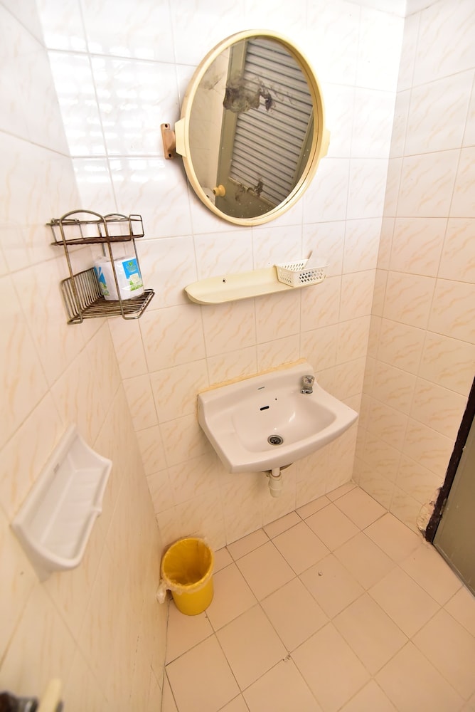 Krabi Grand Hotel 36/48