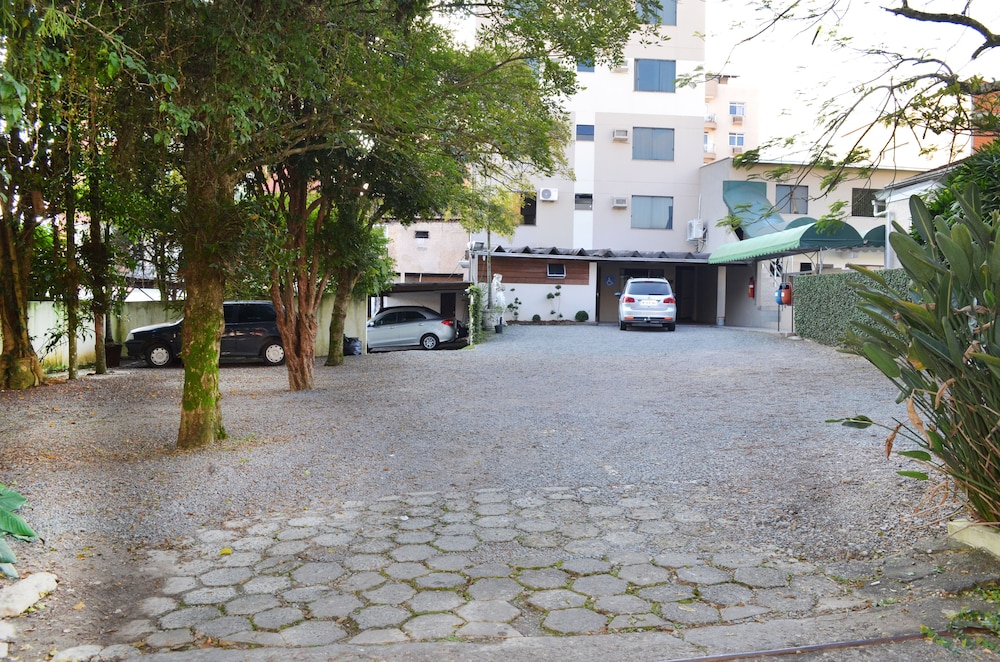Steinhausen Hotel 37/44