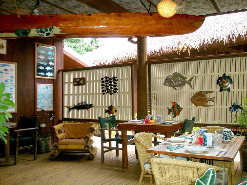 Rarotonga Beach Bungalows 29/50