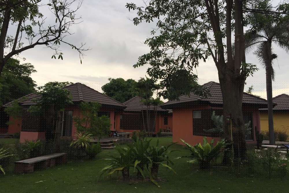 Bayview Resort Rayong 11/63