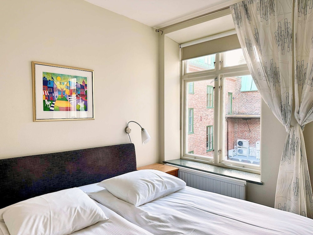 STANDARD, DOUBLE BED