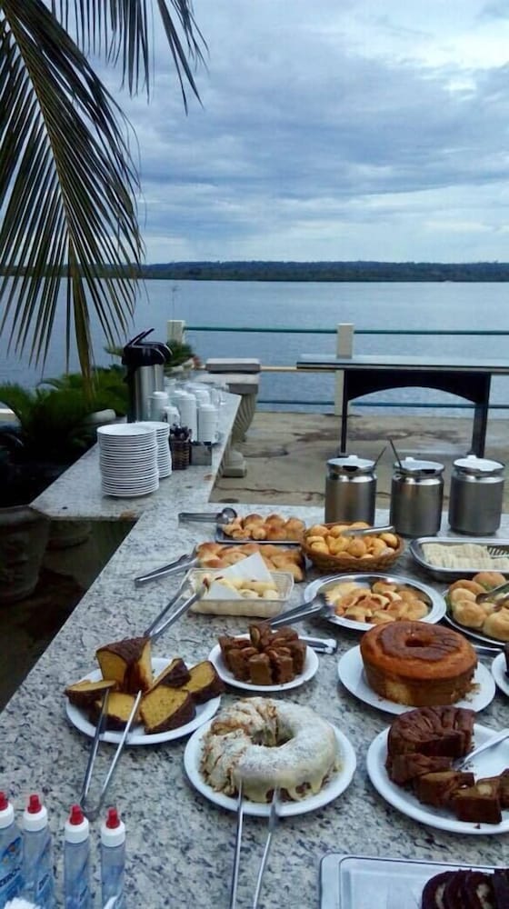 Xingu Praia Hotel 12/22