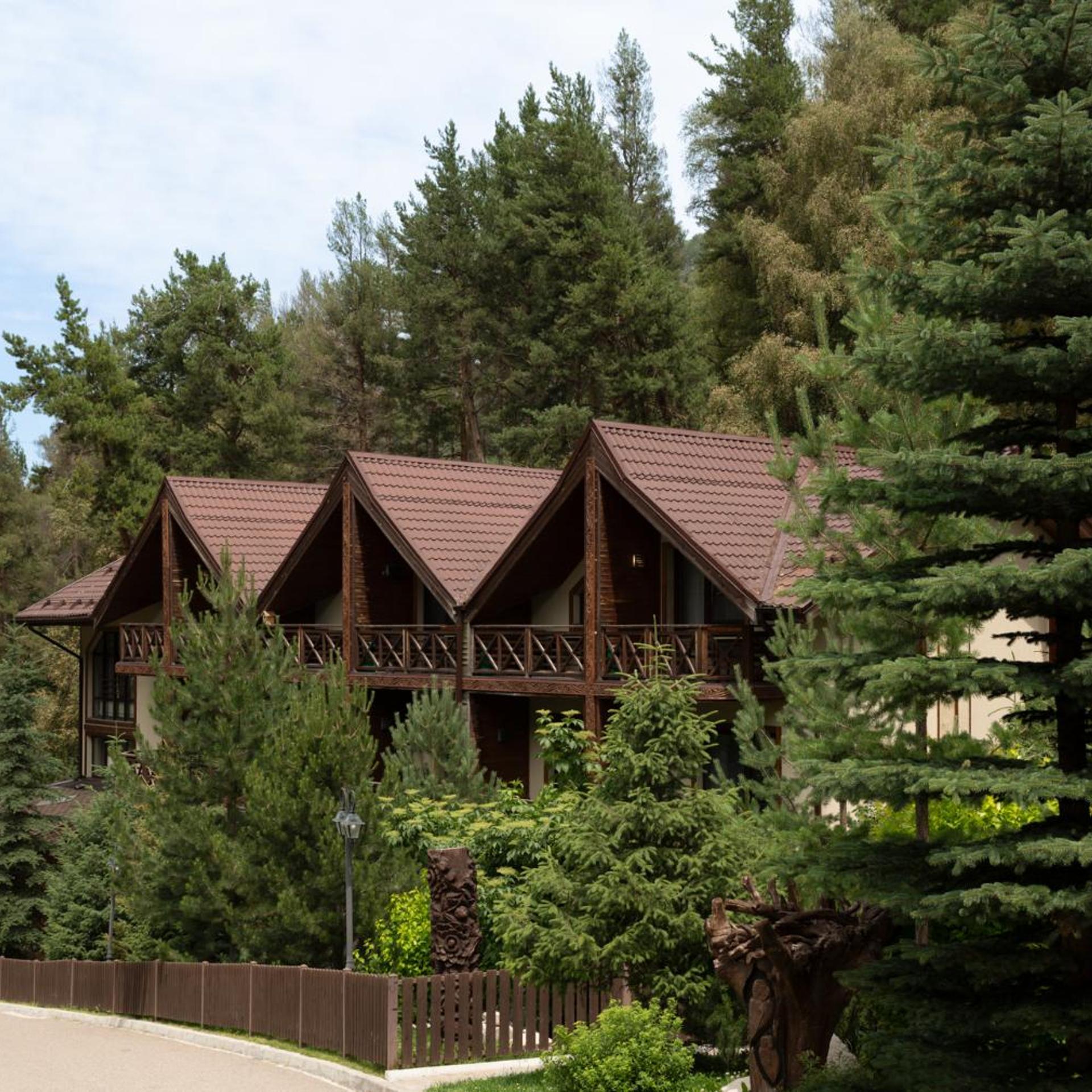 Oi-Qaragai Mountain Resort 96/102