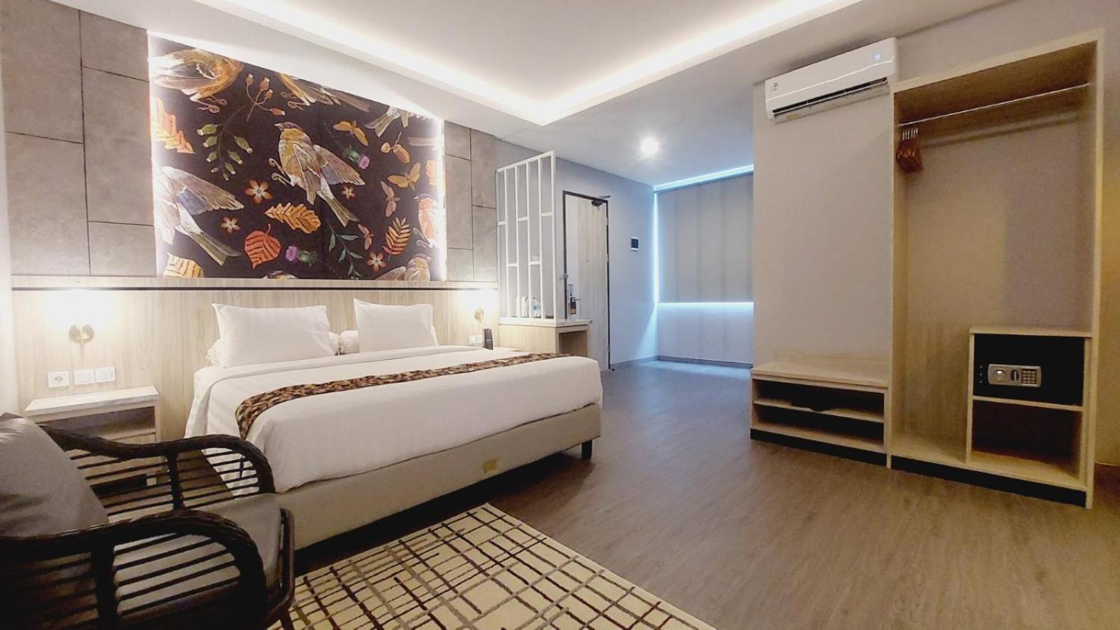 SIP Azana Hotel Jayapura 15/50