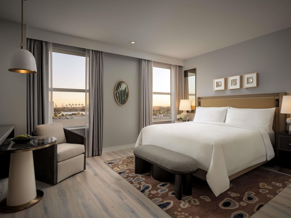 Fairmont Breakers Long Beach 16/50