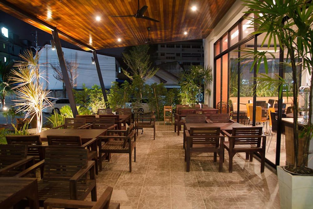 Green Hotel Resort Khon Kaen 45/55