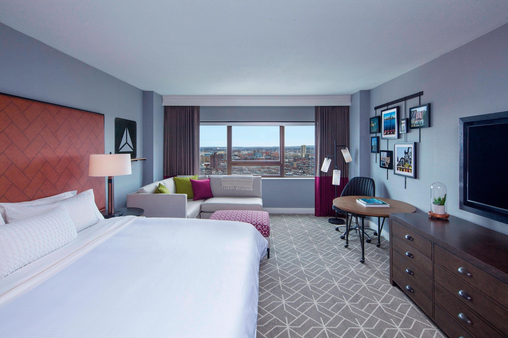 Tower, King Bed, City View