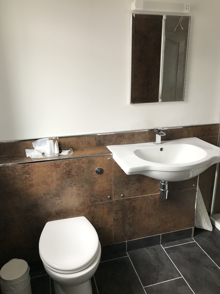 غرفة قياسية بسرير مزدوج، The Links Country Park Hotel 3/5